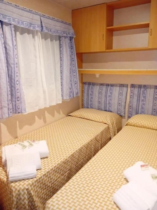 B&B Helga'S Agricampeggio Seùlo Eksteriør billede